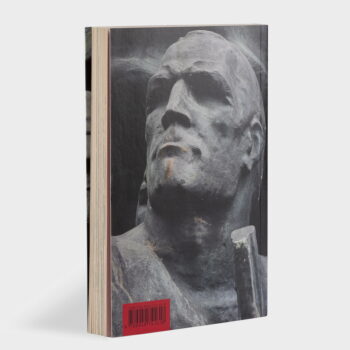 Autorid: Marek Tamm, Jaak Valge, Rita Valge. Toimetaja: Toomas Hiio, Koostaja: Inge Laurik-Teder, Kujundus: Marje Eelma. Pehmekaaneline, 190 lk, vene keeles. Mõõdud: 21 x 14,2 cm. Eesti Ajaloomuuseum 2020